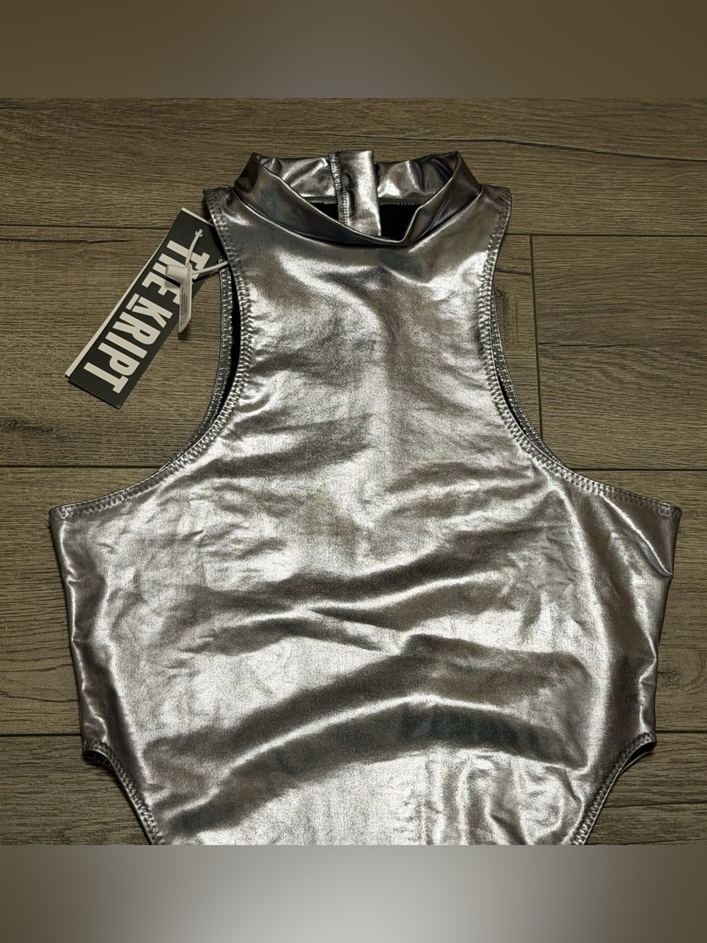 The Kript Silver Metallic Bodysuit Sleeveless High Neck Size Large NWT - Picture 4 of 8